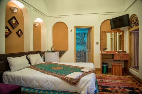 Traditional HaftKhan Hotel
