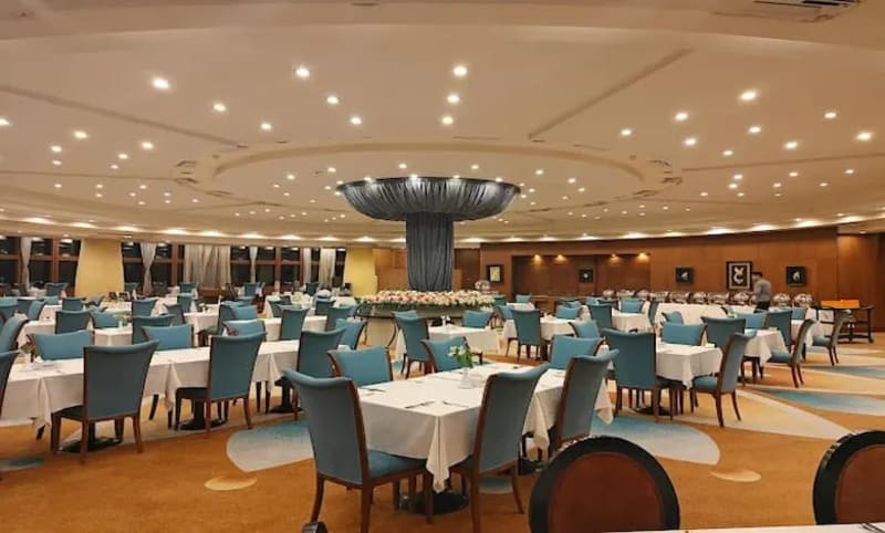 Shiraz Grand Hotel