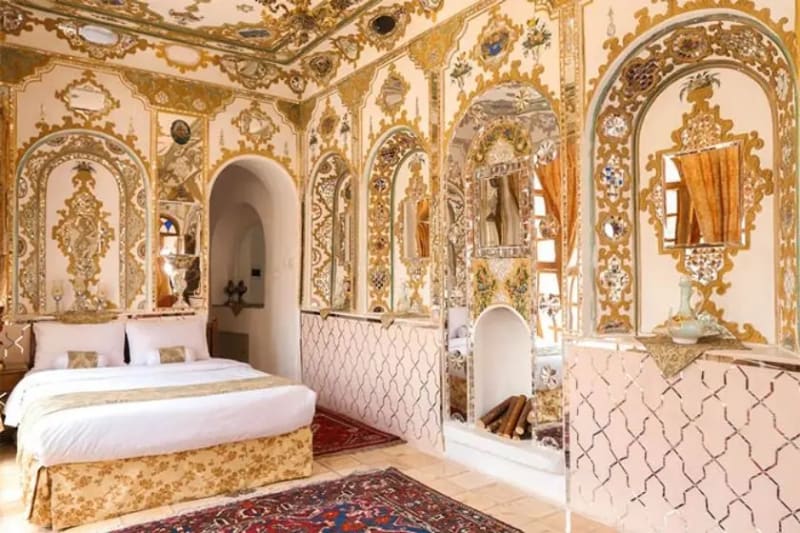 Ghasr Monshi Hotel