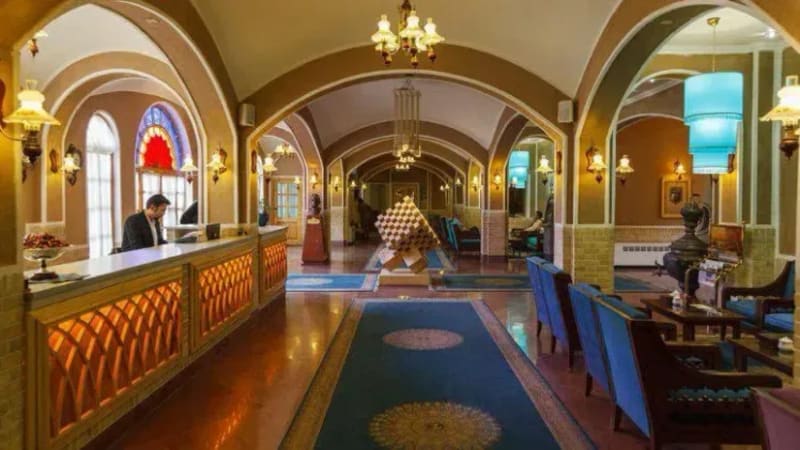 Dad Hotel