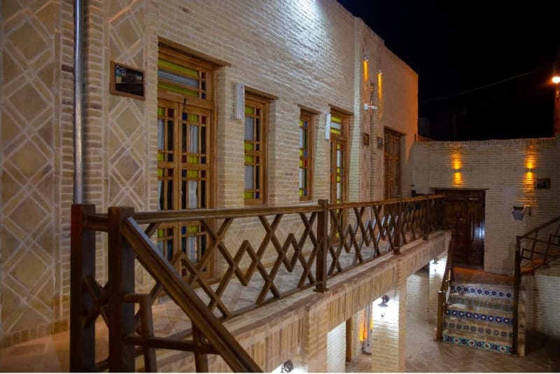 Dadamaan Traditional Hotel