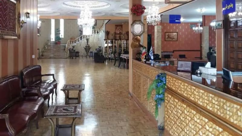 Sangsar Hotel