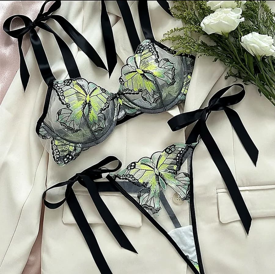 Butterfly Net Bra Set - View 3 by Lisette