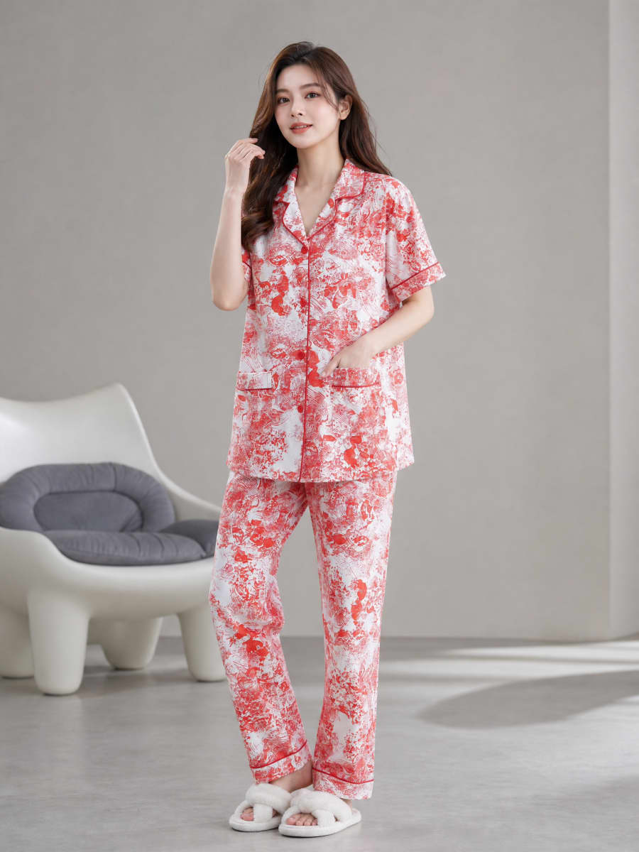 Linen1 - View 2 by Lisette