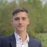 Léo
