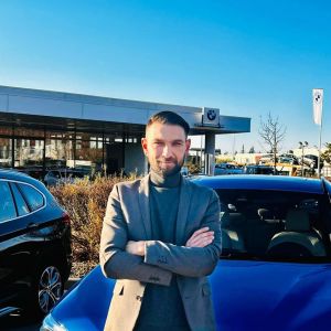 agent Julien FERNANDEZ
