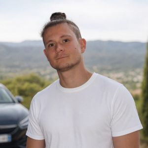agent Florian LACROIX
