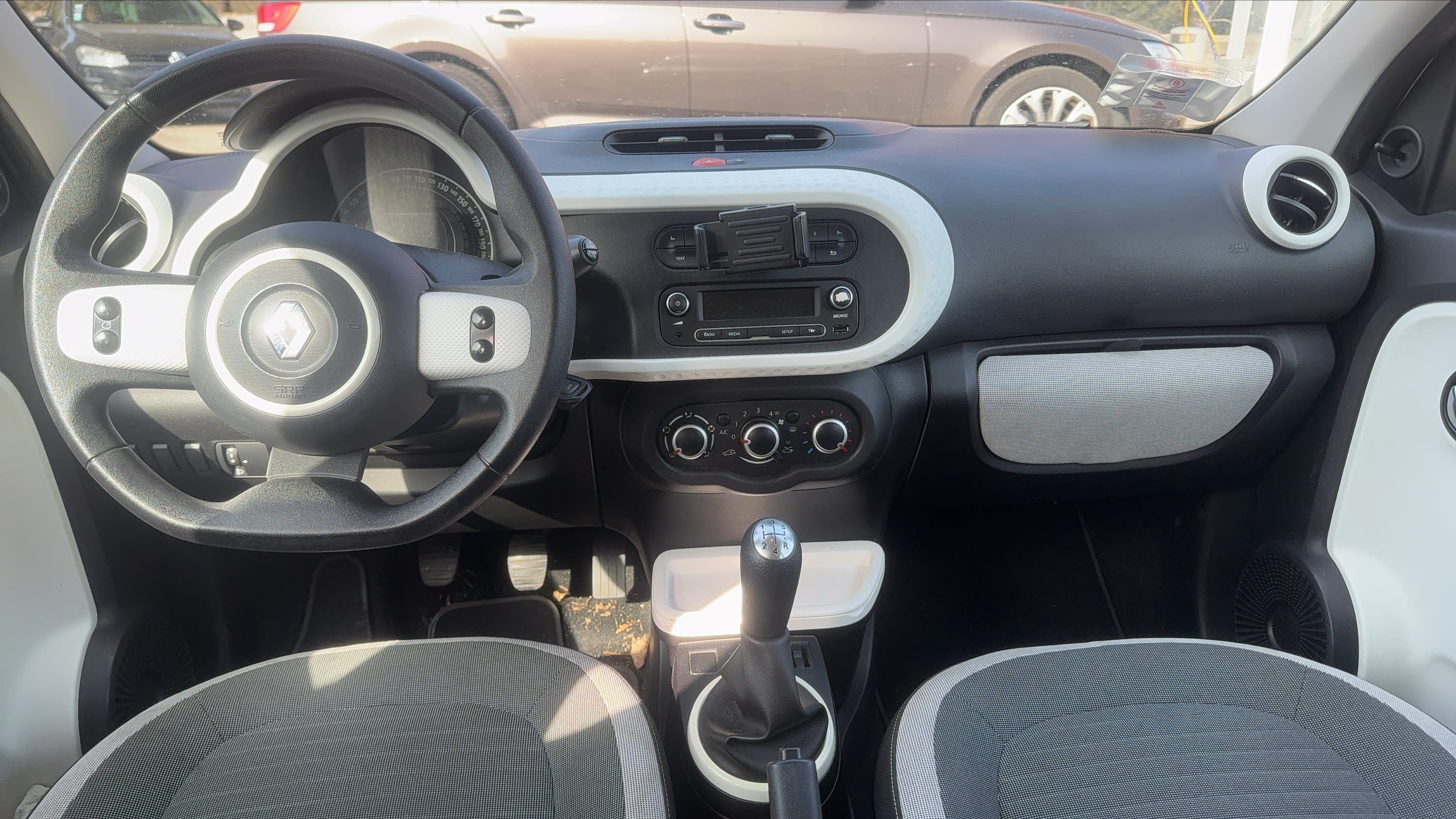 Photo 21