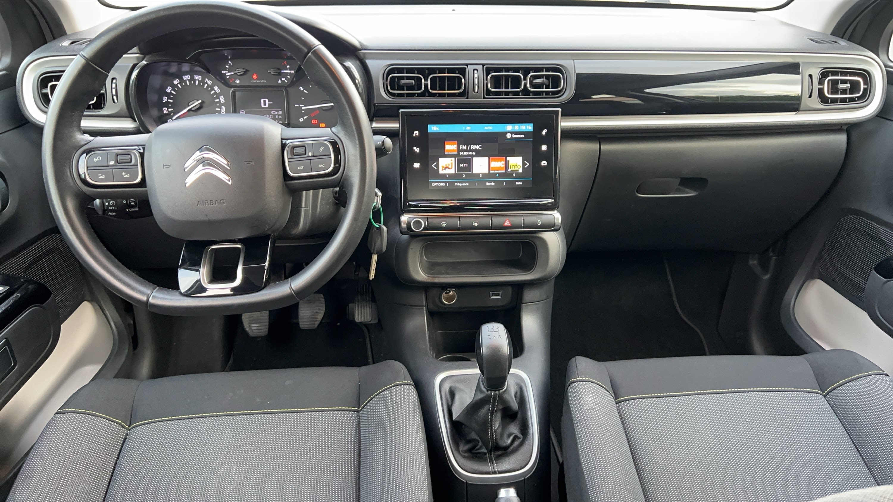 Photo 21