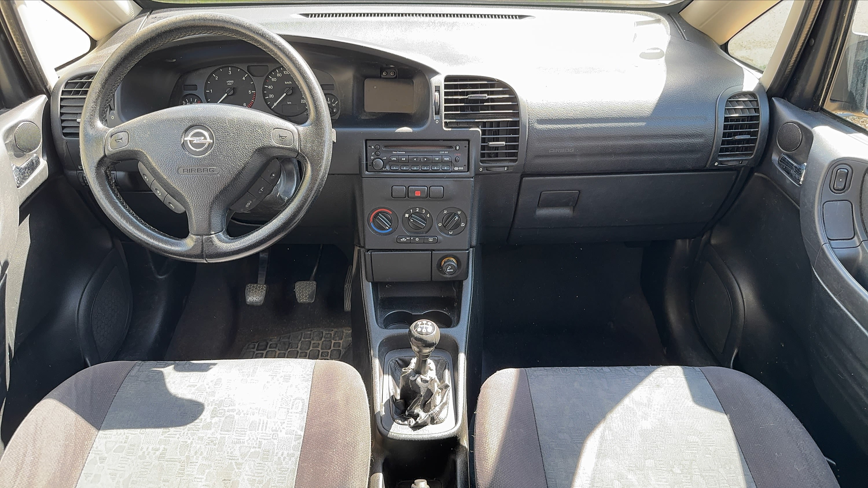 Photo 21