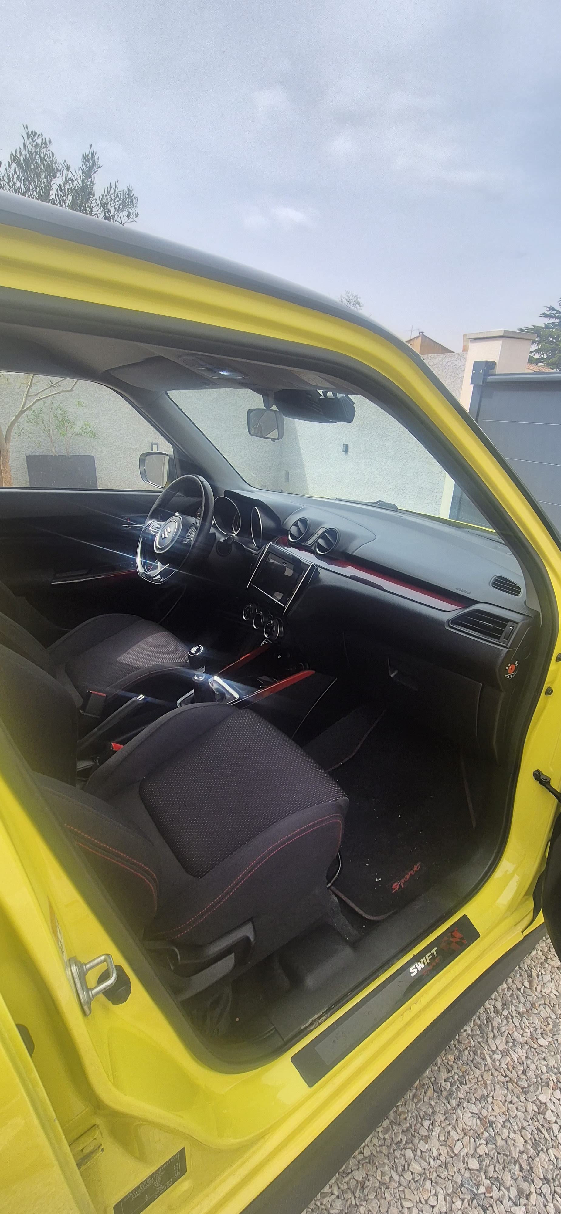 Photo 12