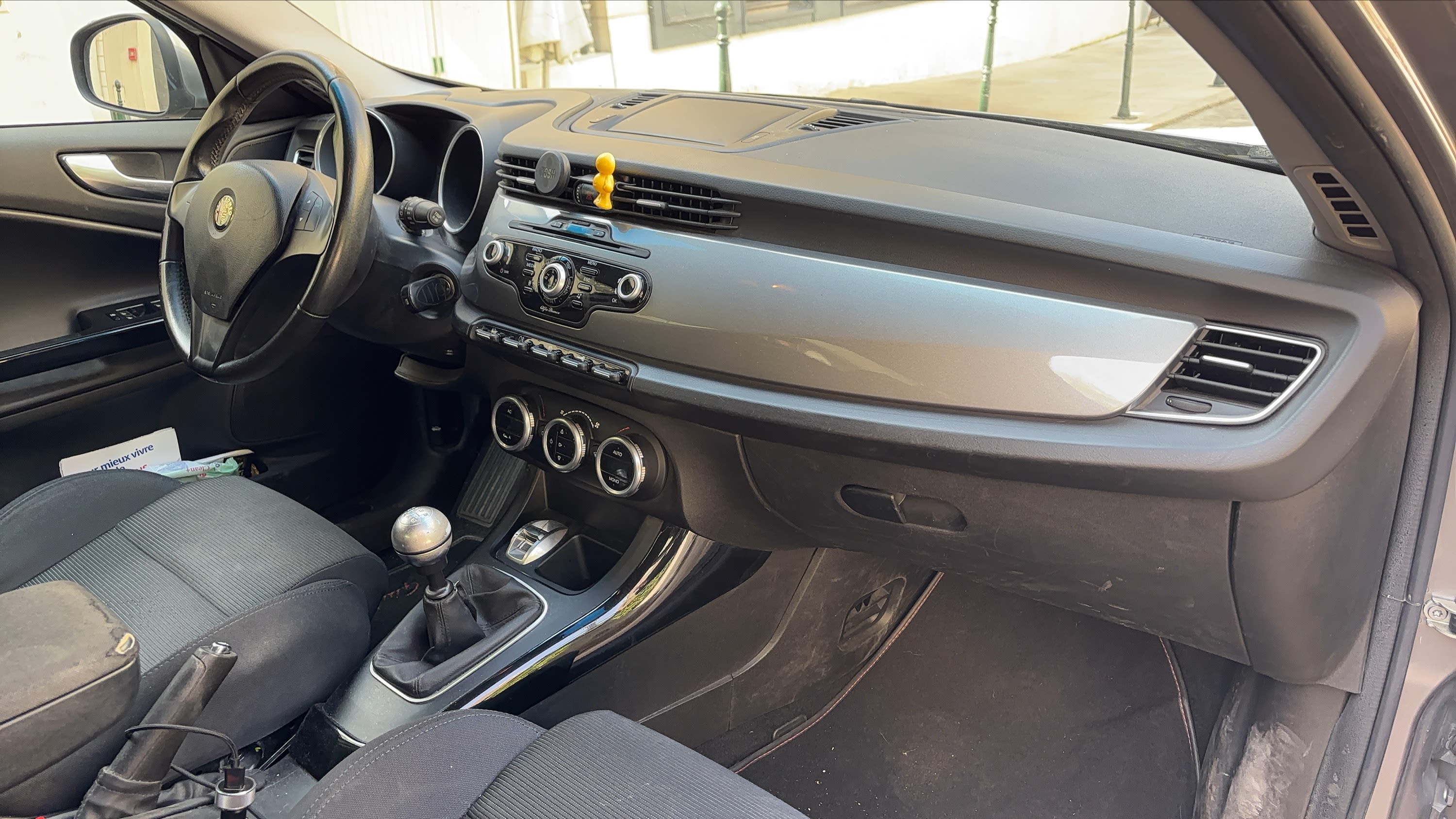 Photo 19