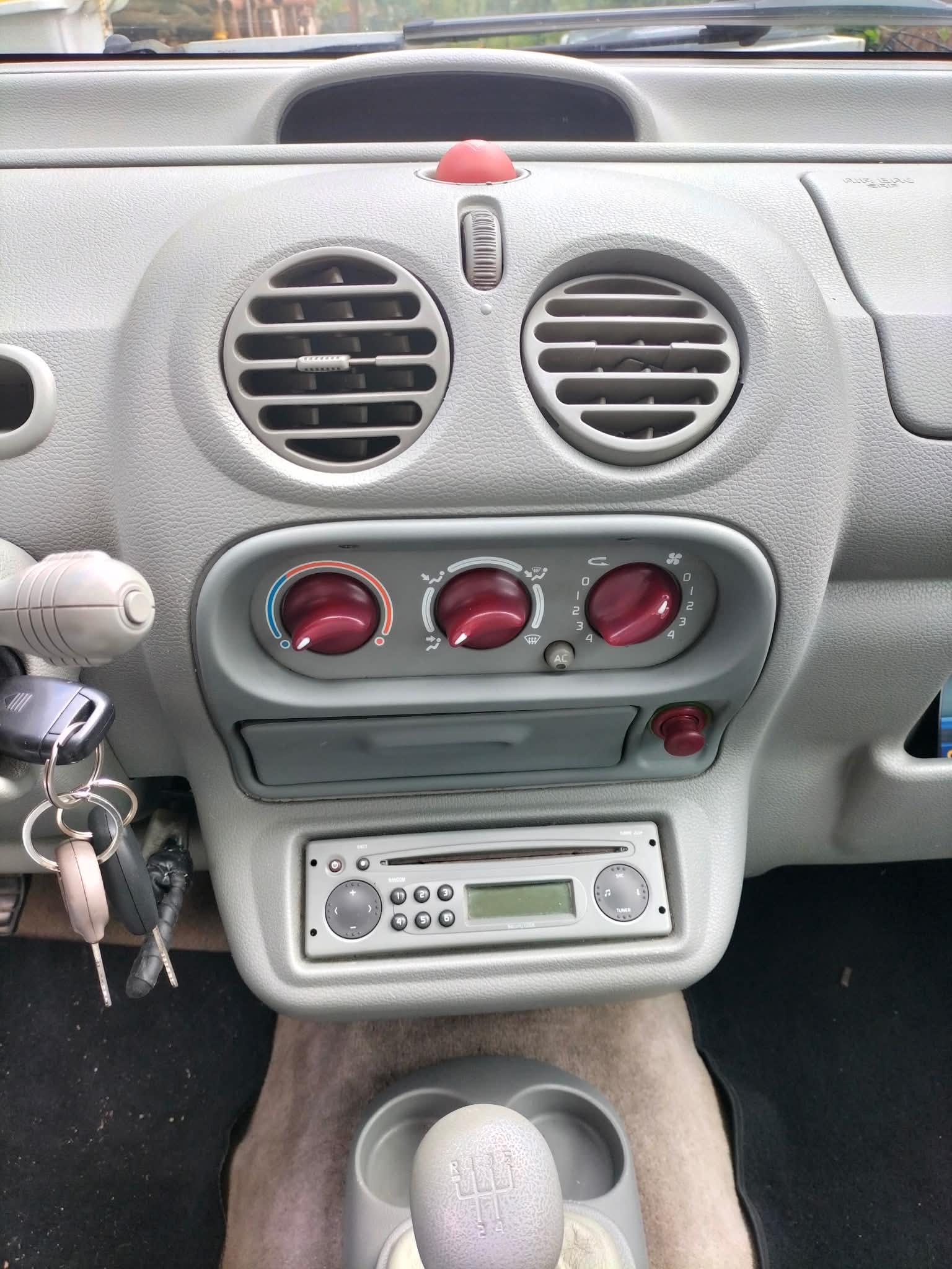 Photo 12