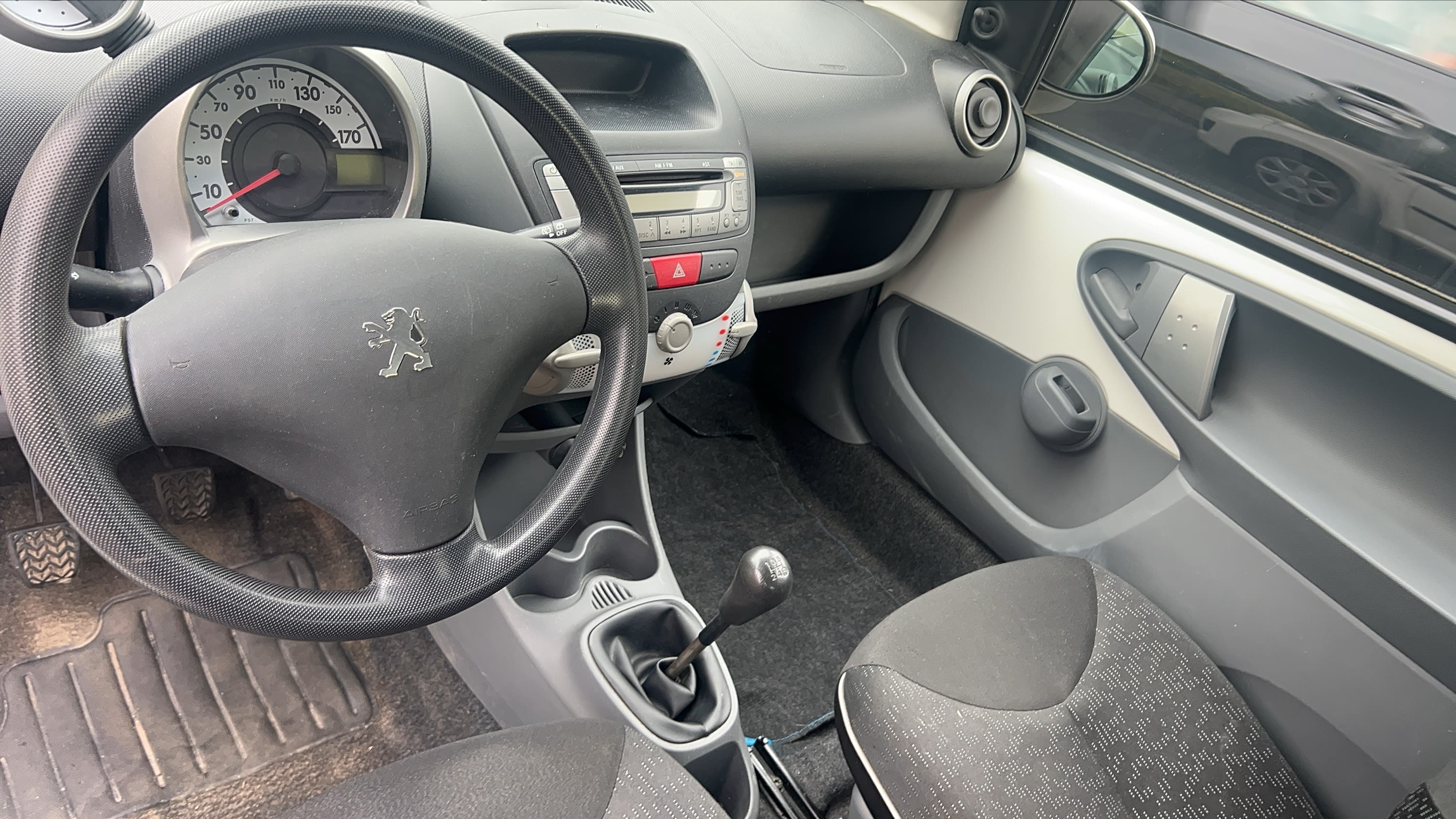 Photo 21