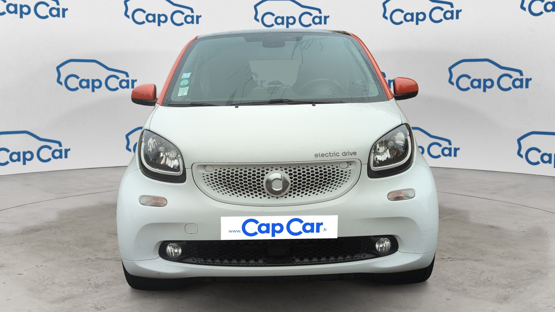 EXTERIOR_FRONT