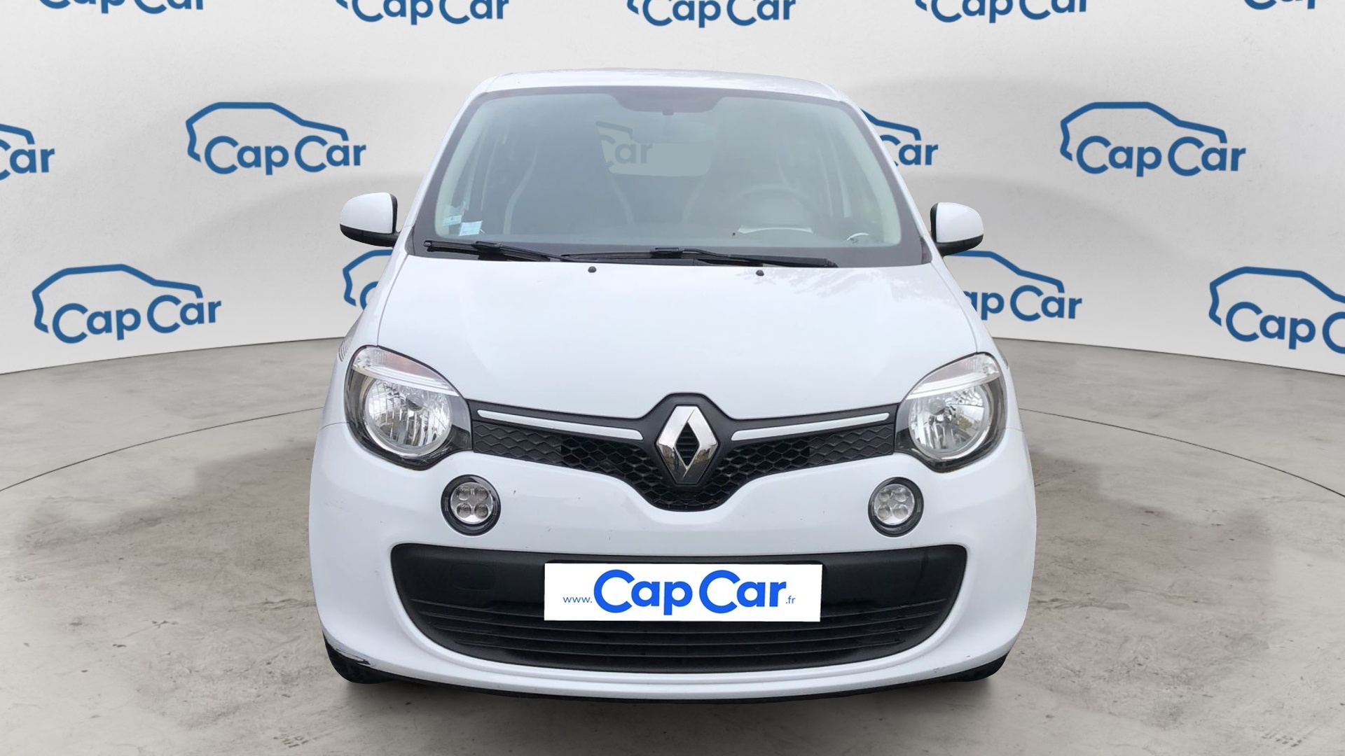 EXTERIOR_FRONT