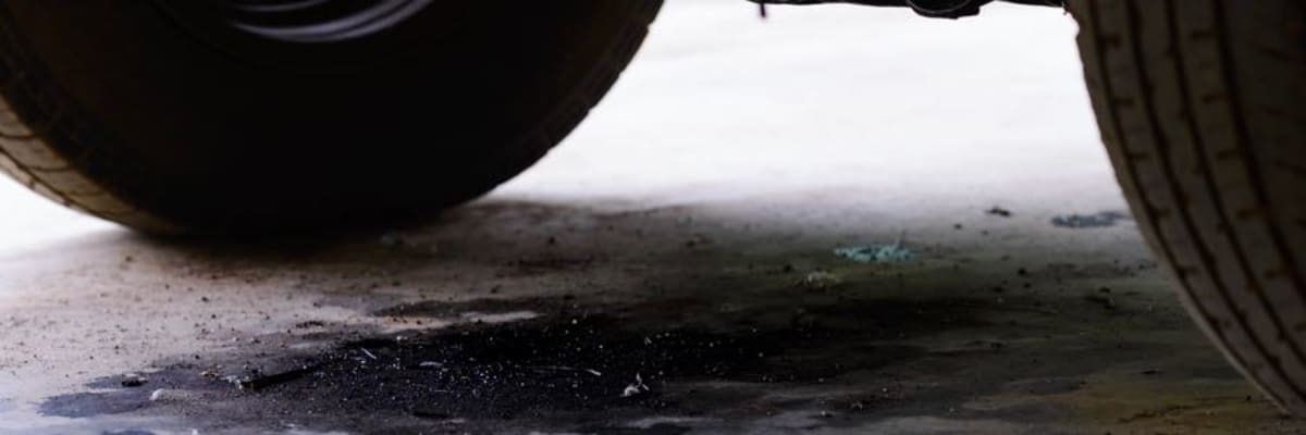 Surconsommation d’huile : causes, conséquences et solutions