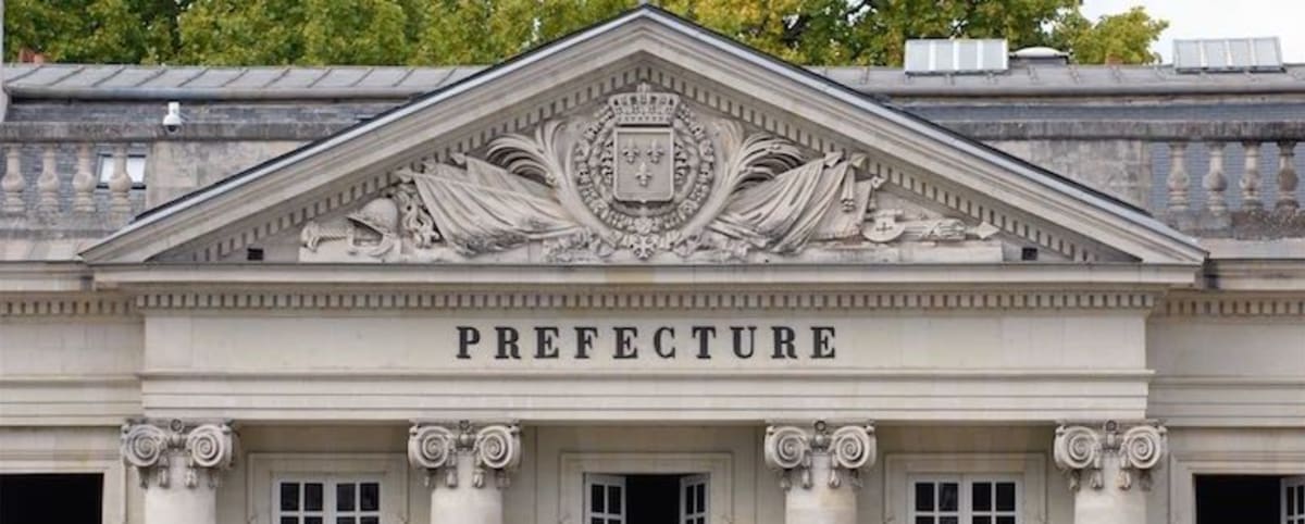 Vente d’une voiture d’occasion : quels documents envoyer à la préfecture ?