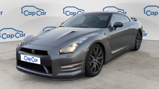 Nissan GT-R