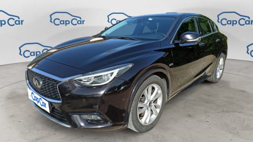 Infiniti Q30
