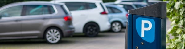 Accrochage sur un parking : comment déterminer la responsabilité ?