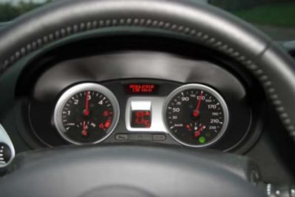 Achat d'une voiture d'occasion : comment repérer un compteur trafiqué ?