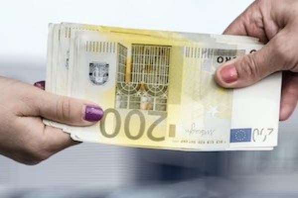 Acheter une voiture d'occasion récente sans risques : conseils