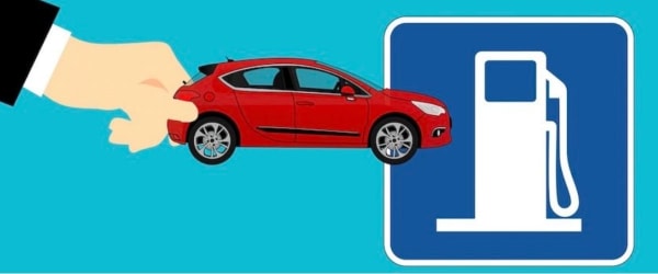 Le top 3 des applications pour trouver une station essence sur sa route