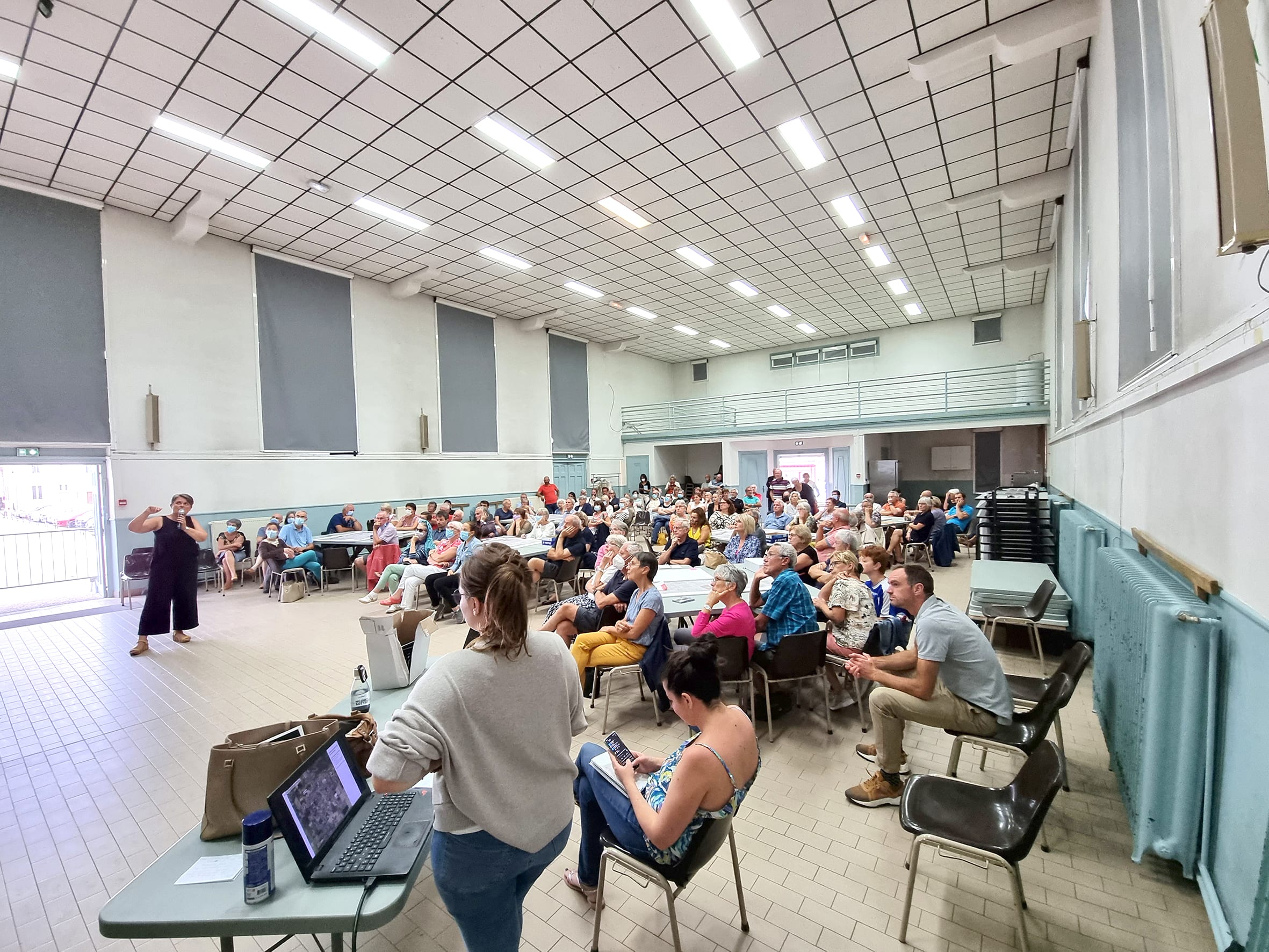 Illustration VIE DÉMOCRATIQUE ET CITOYENNE 1