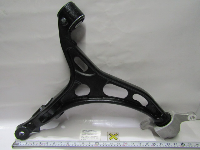 Bandeja Delantera Izq Inferior Dodge Durango 2011 - 2015