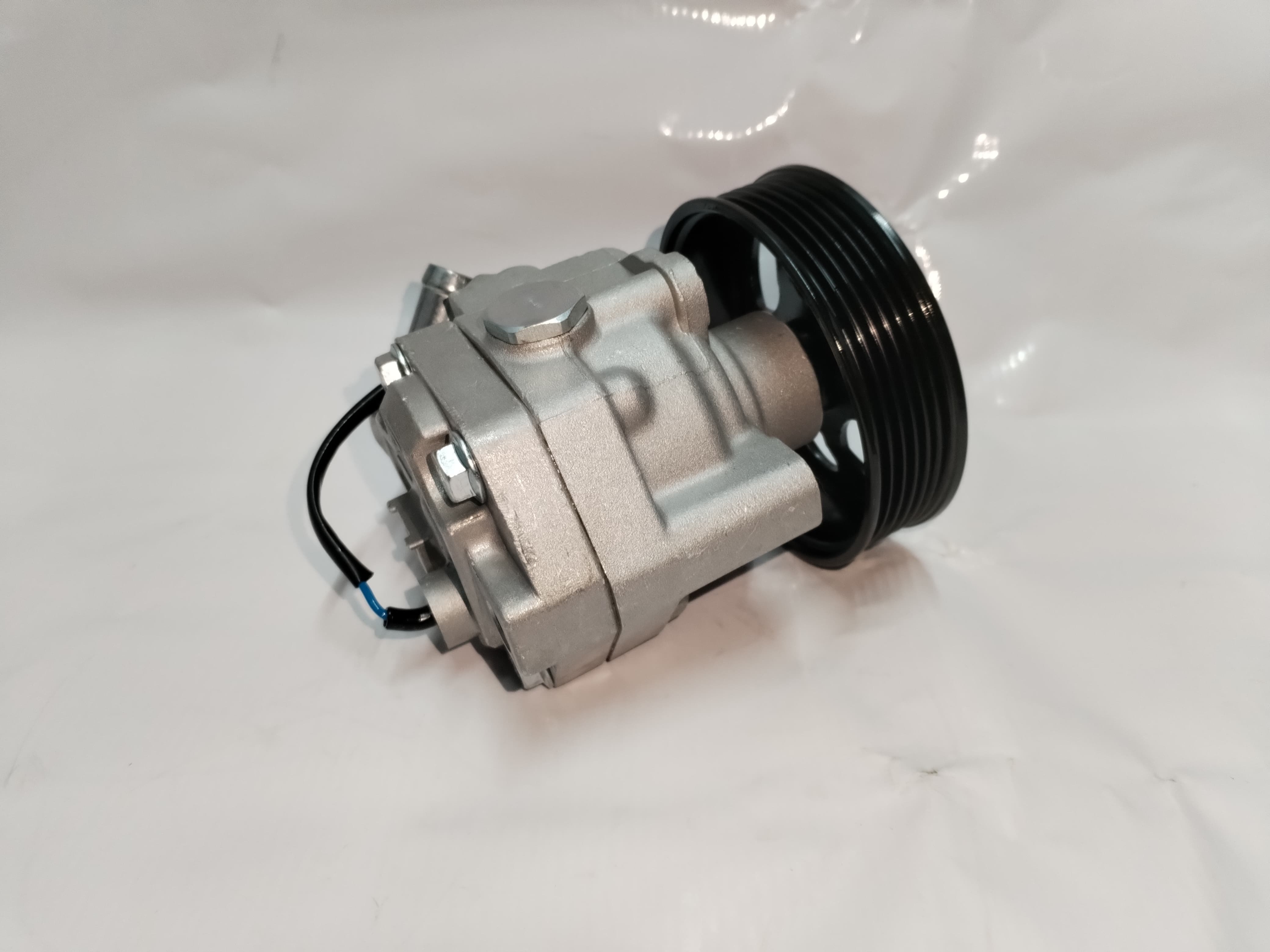 Bomba Direccion Hidraulica Subaru Legacy Outback 3.0 2005-09 - foto 4