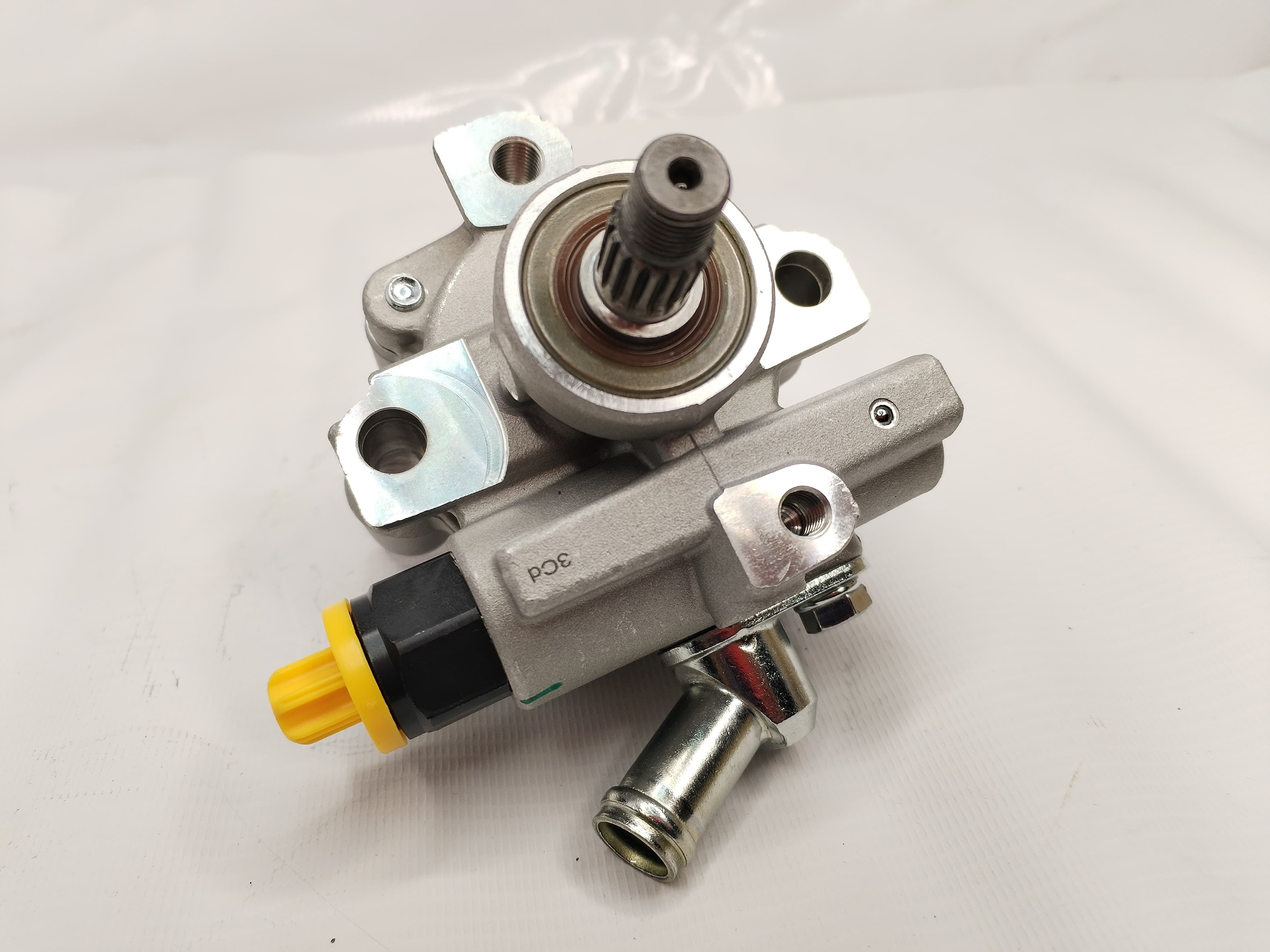 Bomba Direccion Hidraulica Toyota Hilux 3l 2.8 1993-2005 - foto 4