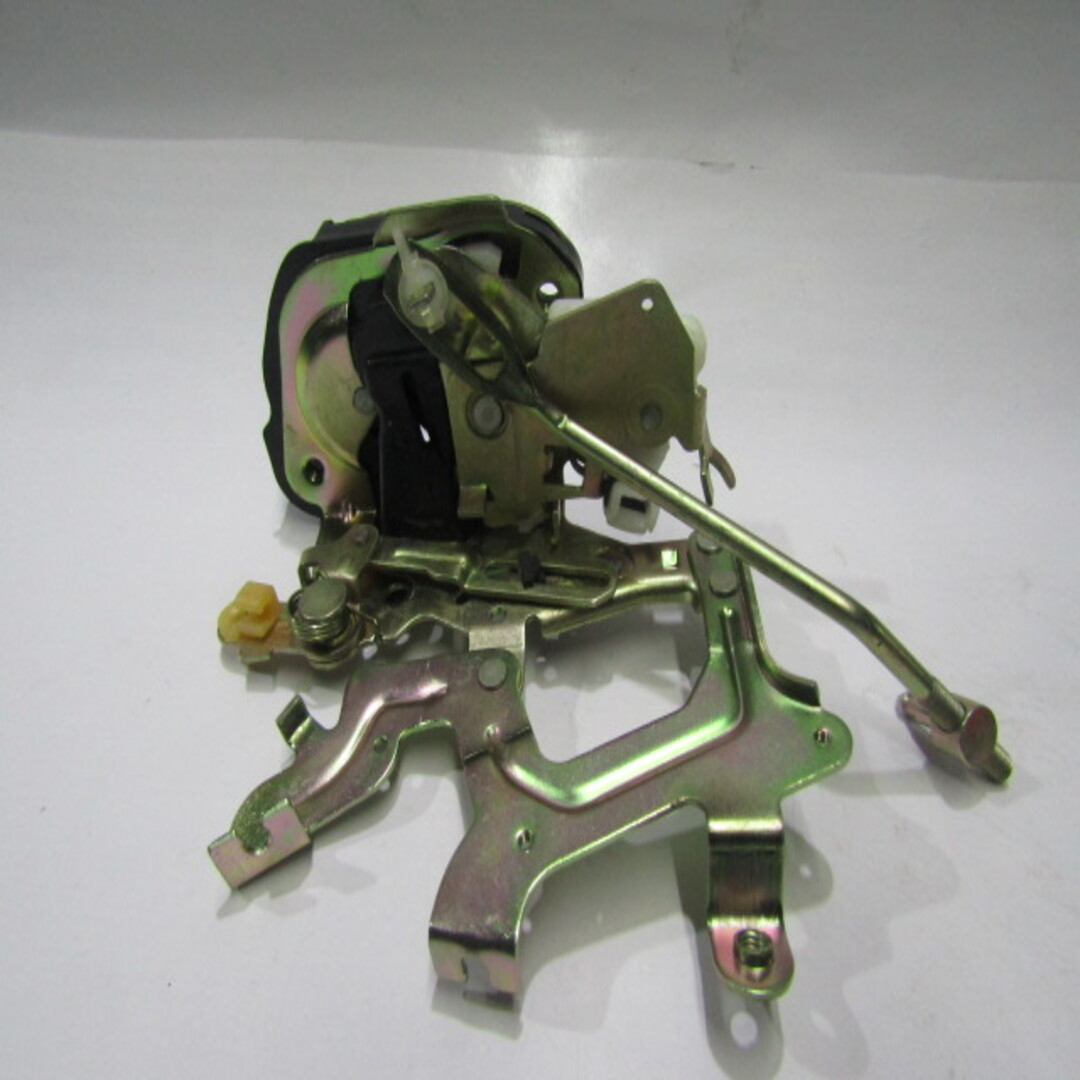 Chapa Cierre Puerta Trasera Izq Great Wall Hover 2011-14