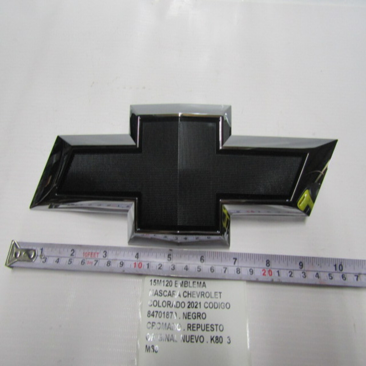 Emblema Mascara Chevrolet Colorado 2021 Codigo 84701879 - foto 4