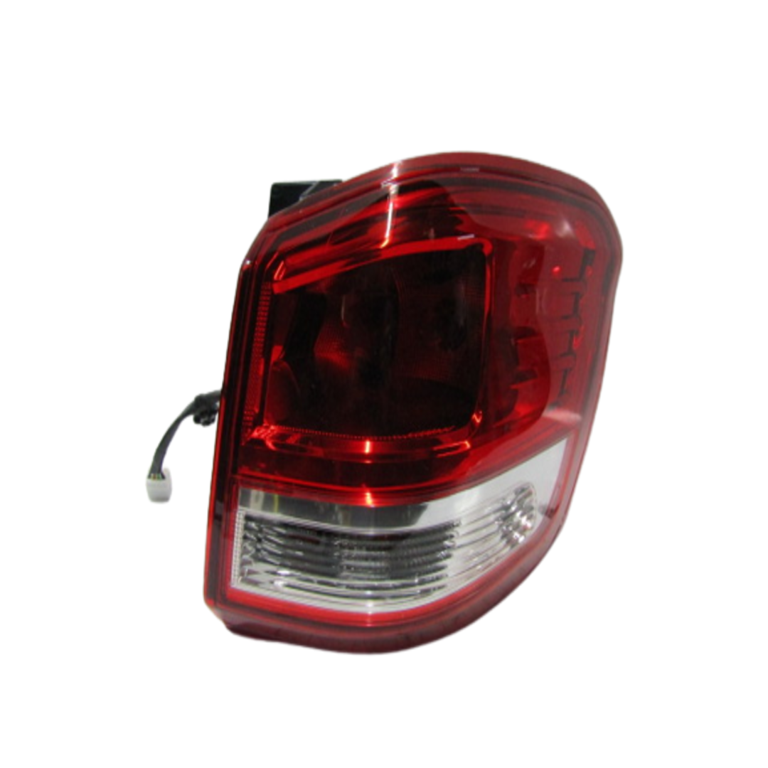 Foco Trasero Dfm S500 Derecho. Detalle Mica Quebrada