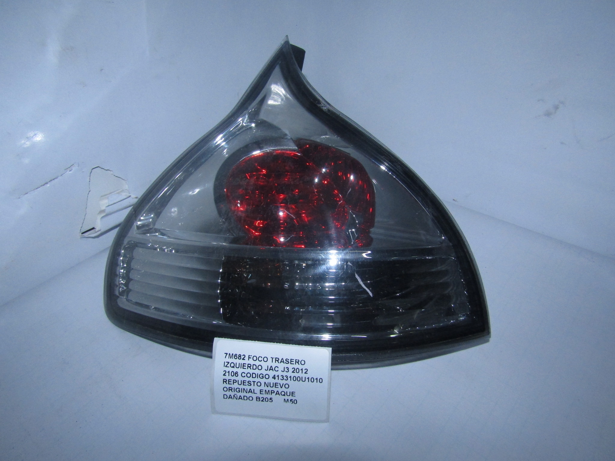 Foco Trasero Izquierdo Jac J3 2012 2106 Codigo 4133100u1010