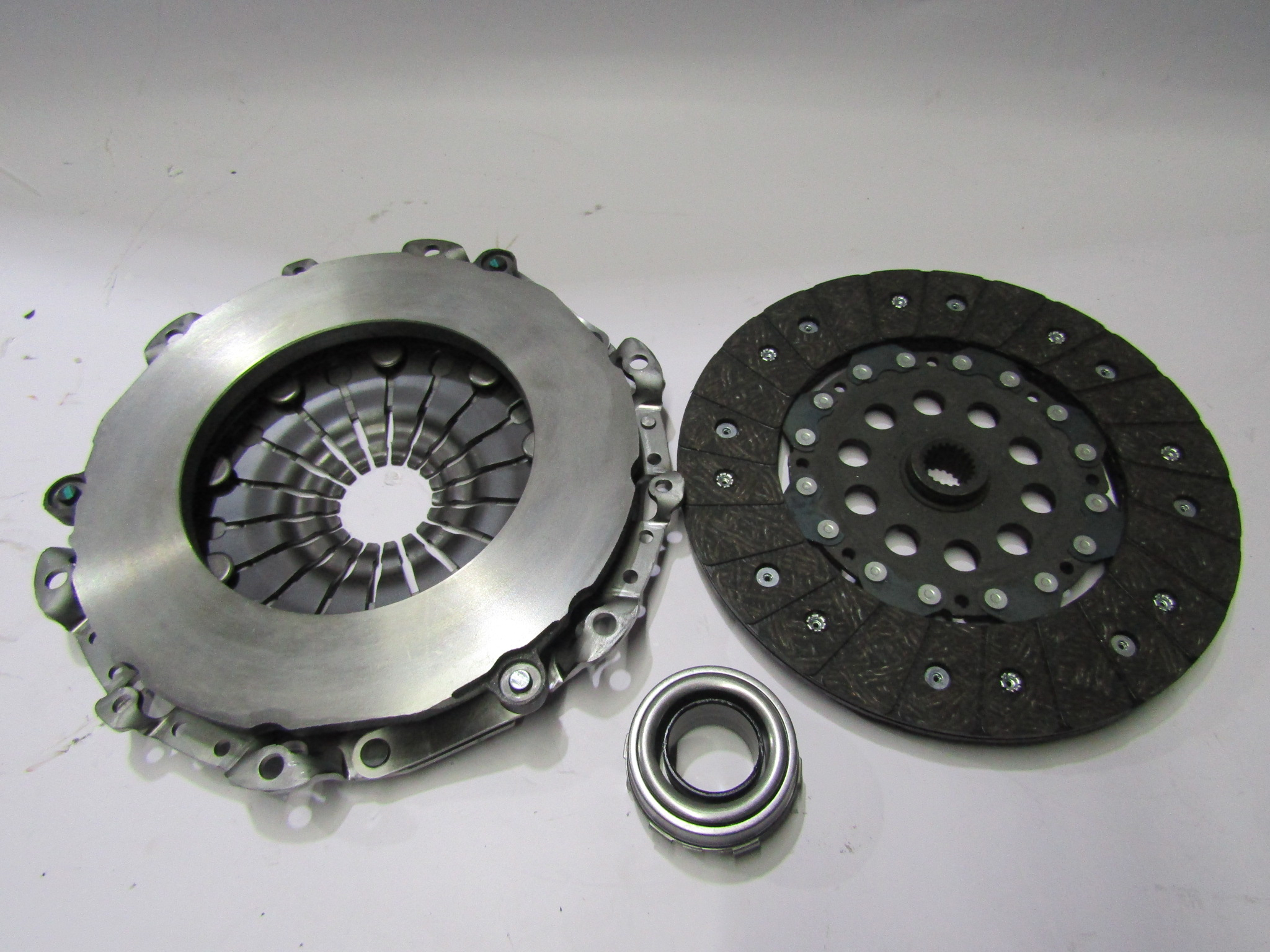 Kit Embrague Geely Ex7 2.0 Disco 240 Mm 20 Estrias Interior - foto 2