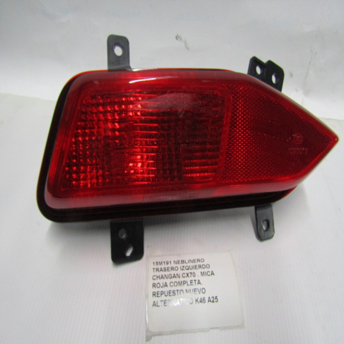 Neblinero Trasero Izquierdo Changan Cx70 . Mica Roja - foto 3