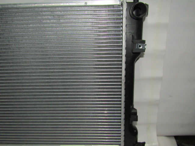 Radiador Agua Para Suzuki Xl-7 Xl7 3.6l 2007-2009 Automatico - foto 2