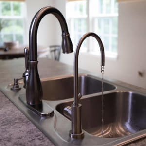 ro-gallery-7 recently installed faucet for a reverse osmosis water system