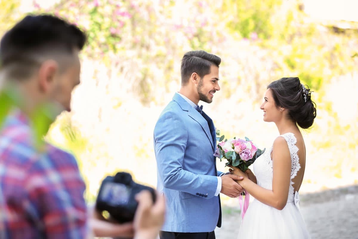 Find a wedding photographers in Miami, FL