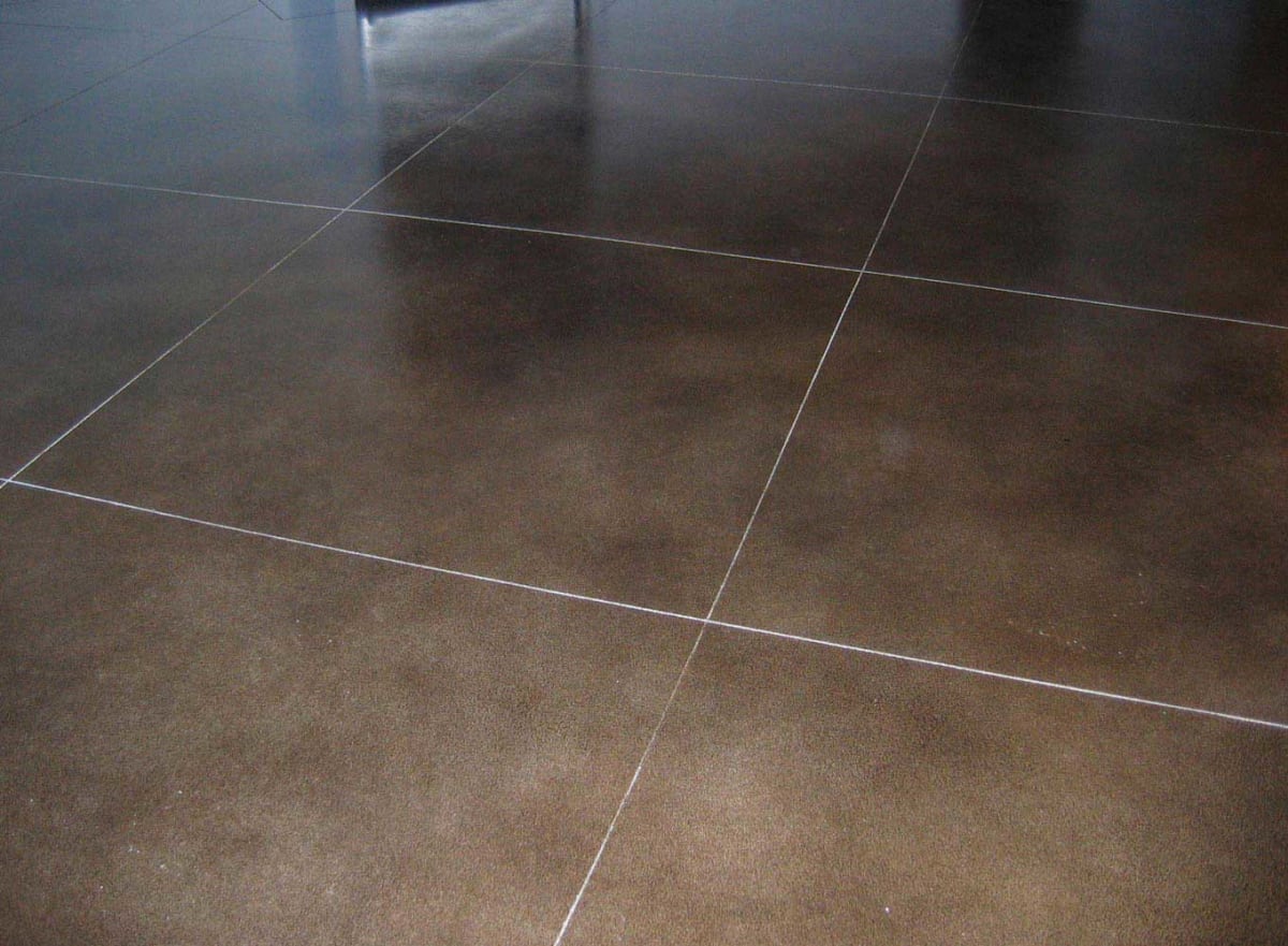 Find a garage floor painter in Chicago, IL