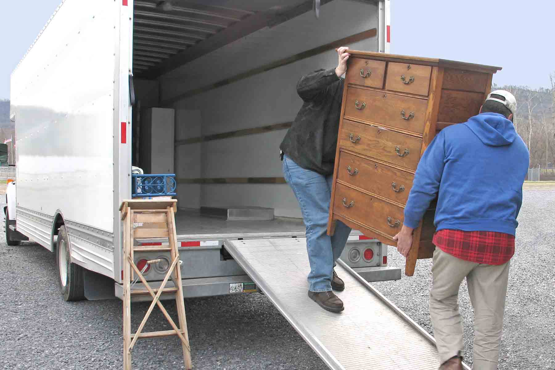 Furniture Moving And Heavy Lifting 