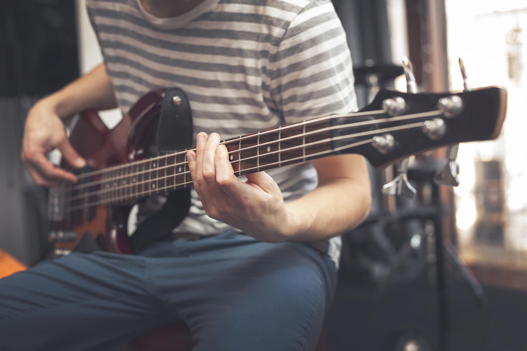 Find a bass guitar instructor near you
