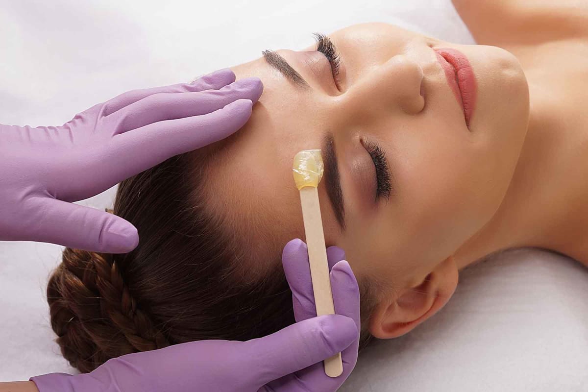 Find a eyebrow waxing service near you