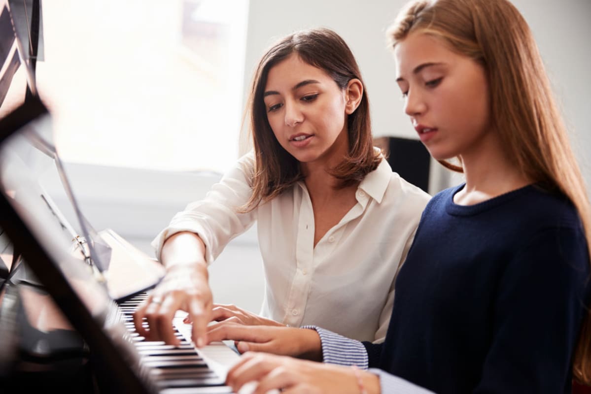 Find a classical piano lessons near you