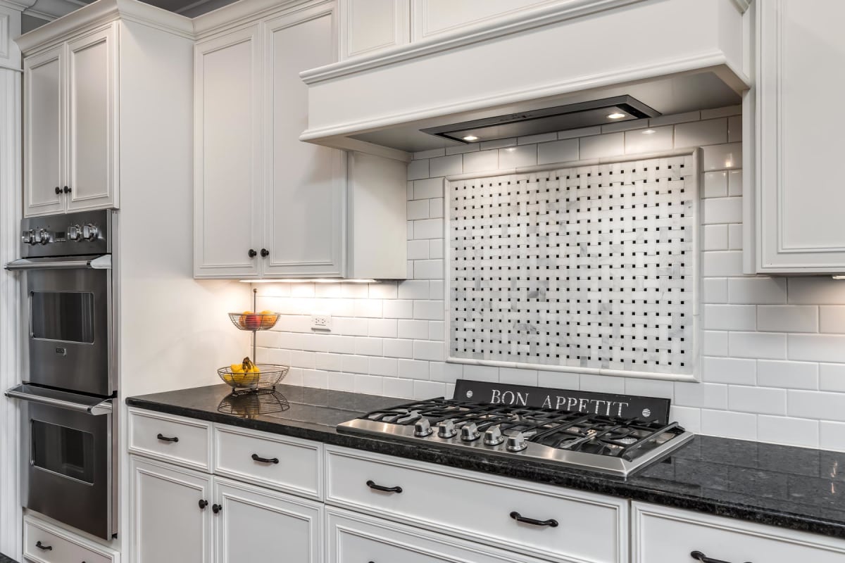 How much does subway tile cost to install?