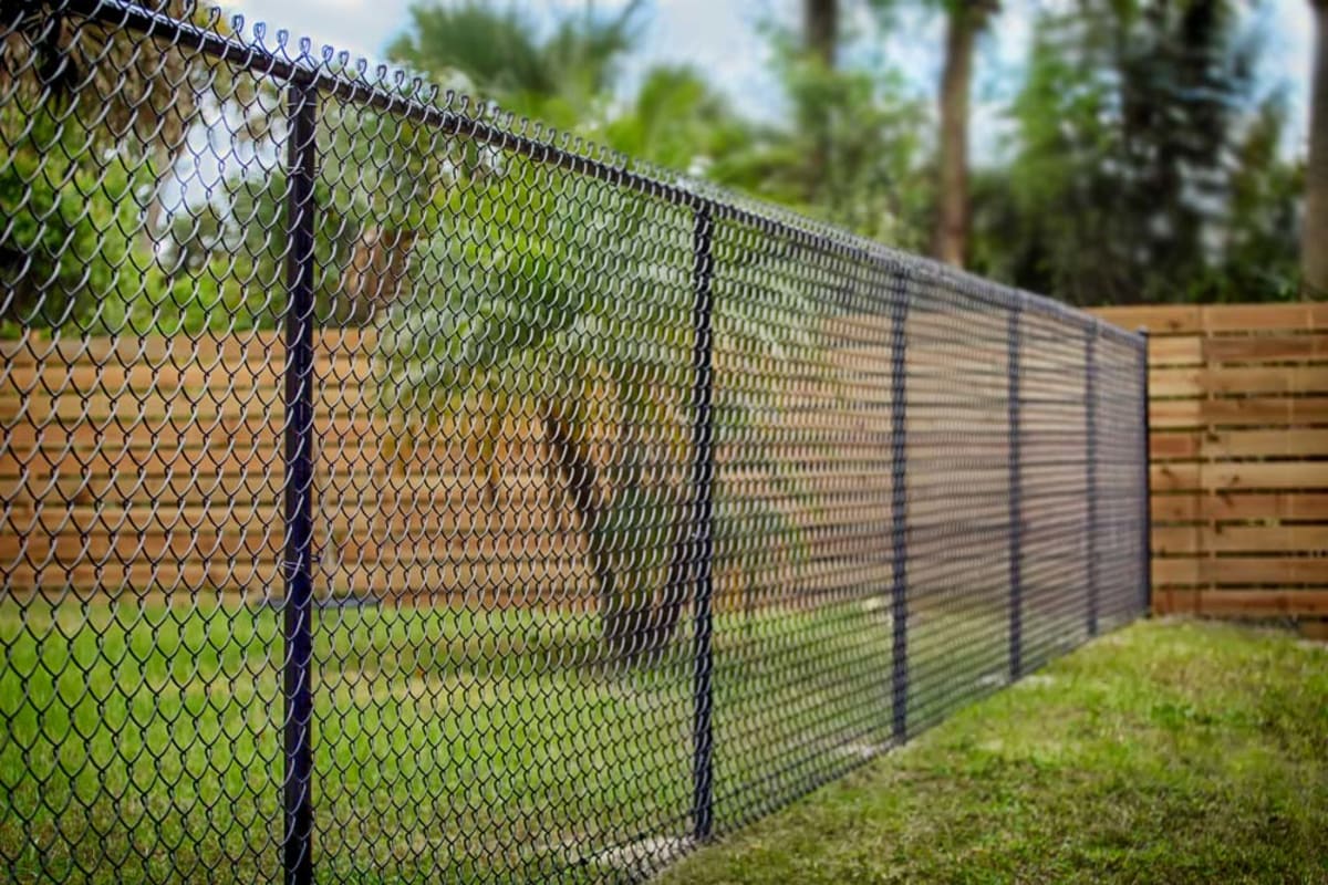 Color Coated Chain Link Fence Kit - Includes All Parts