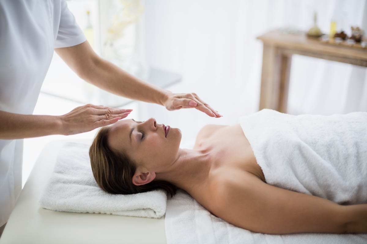 How much does a reiki session cost?