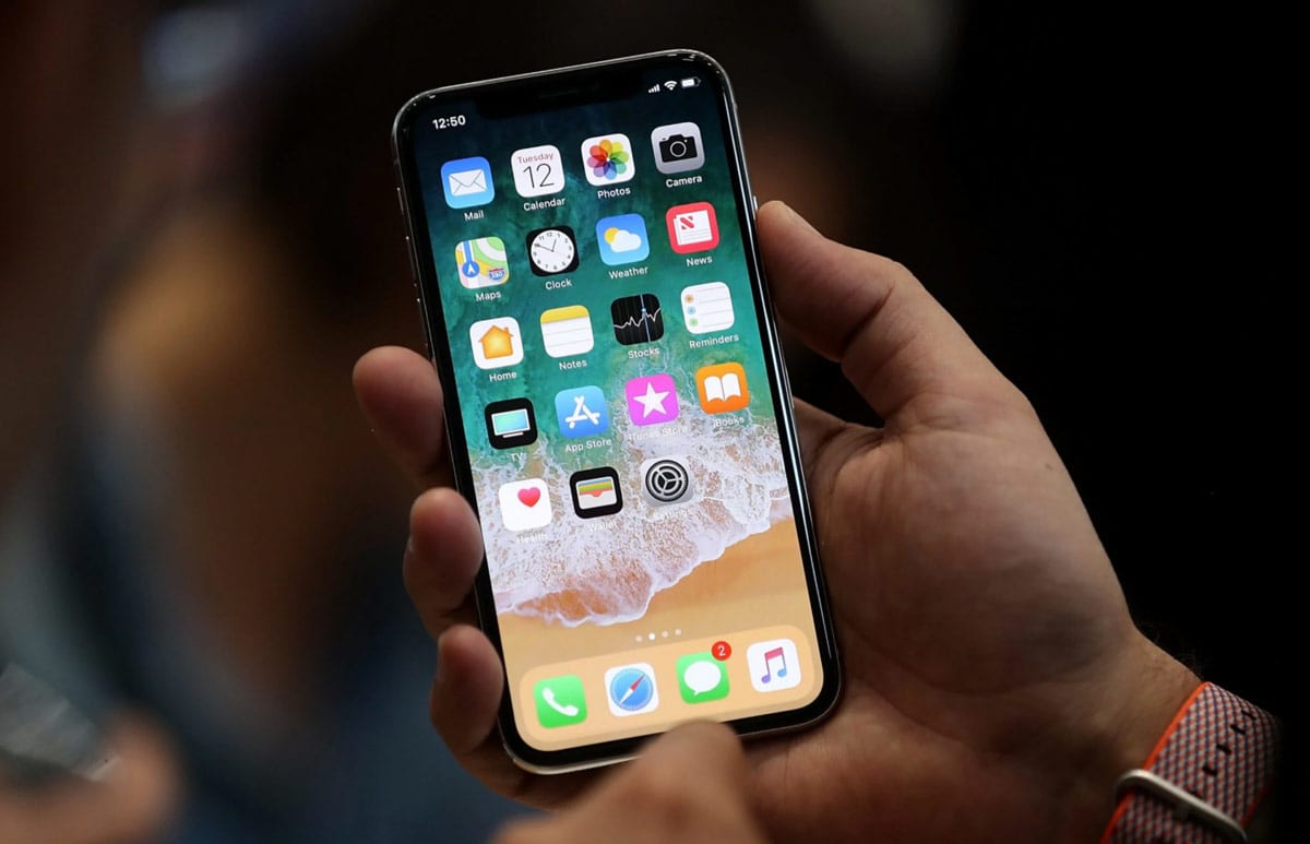 Top 7 Ways to Fix iPhone X Screen Glitching 2023 